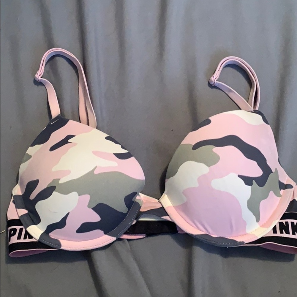 32B Pink-Camo Pink bra